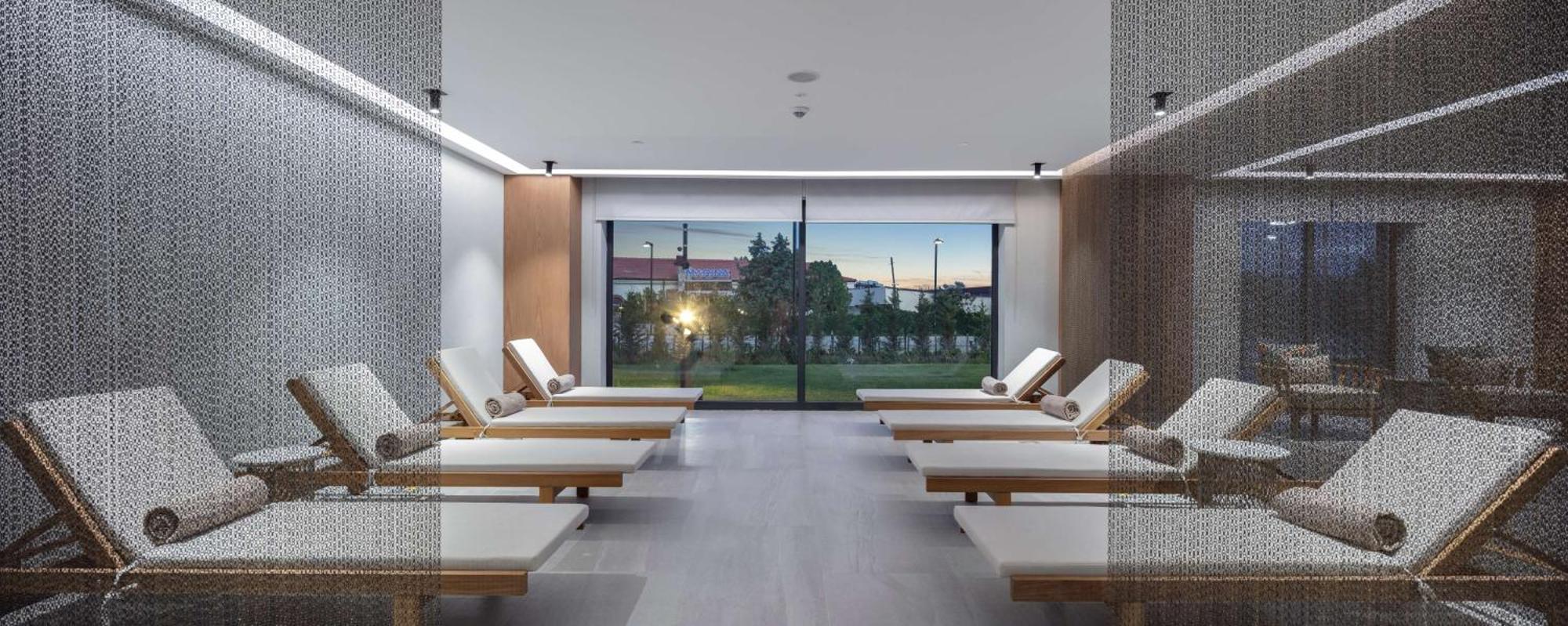 Doubletree By Hilton Отель