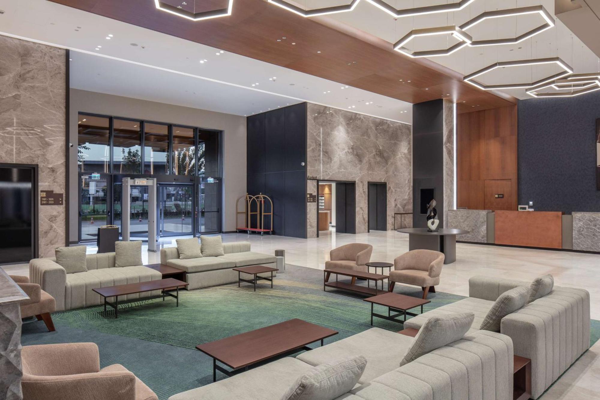 Doubletree By Hilton