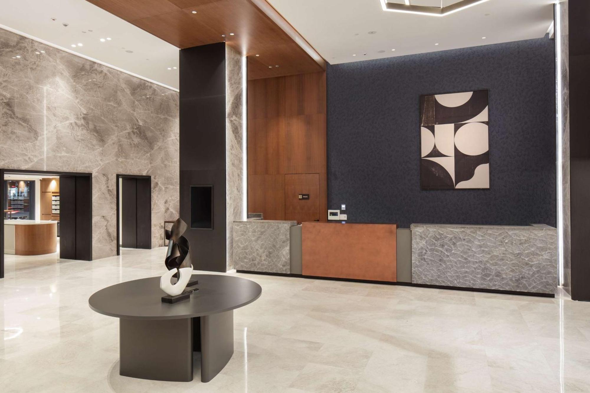 Doubletree By Hilton Отель 5*