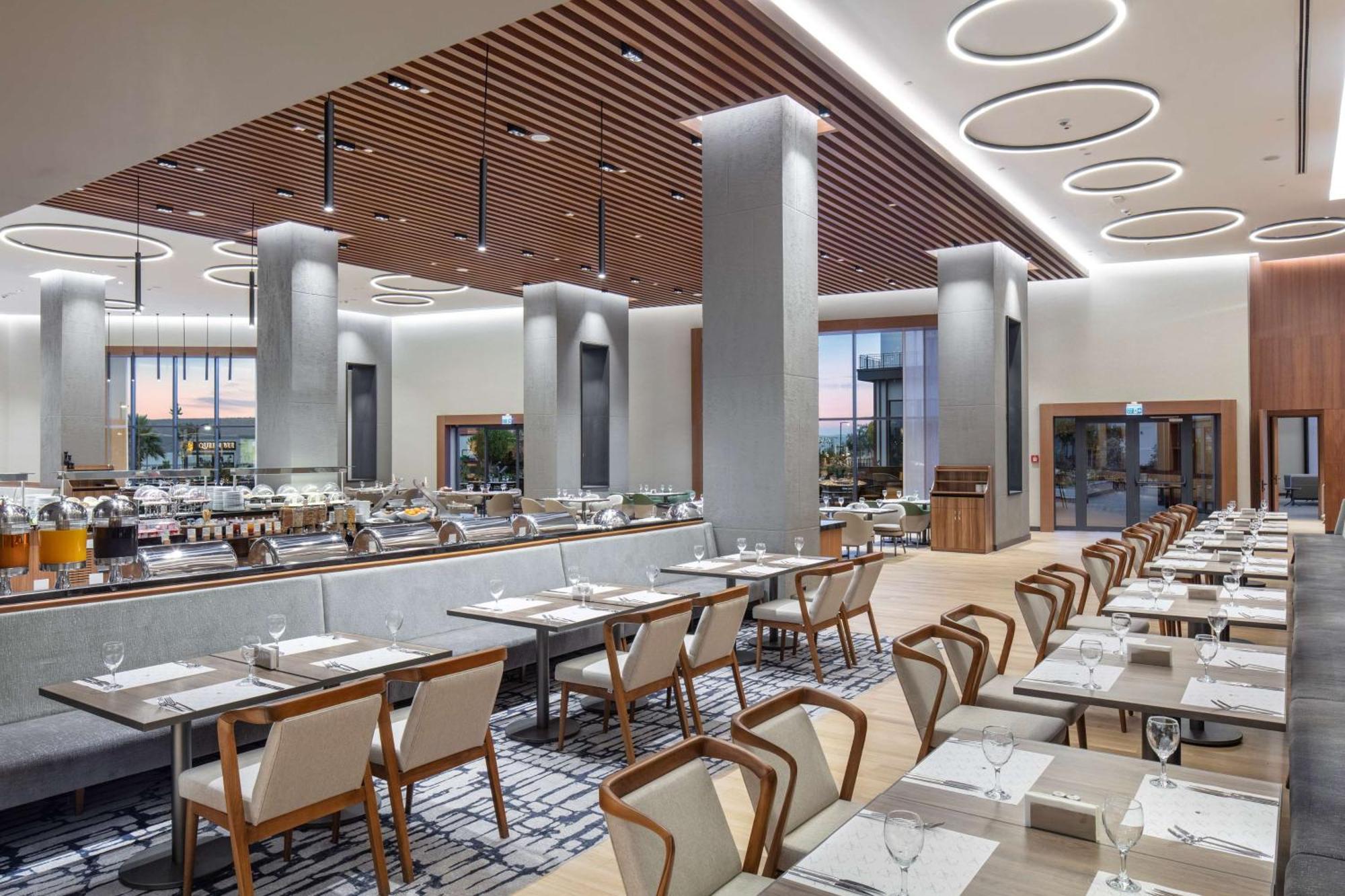 Doubletree By Hilton 5*